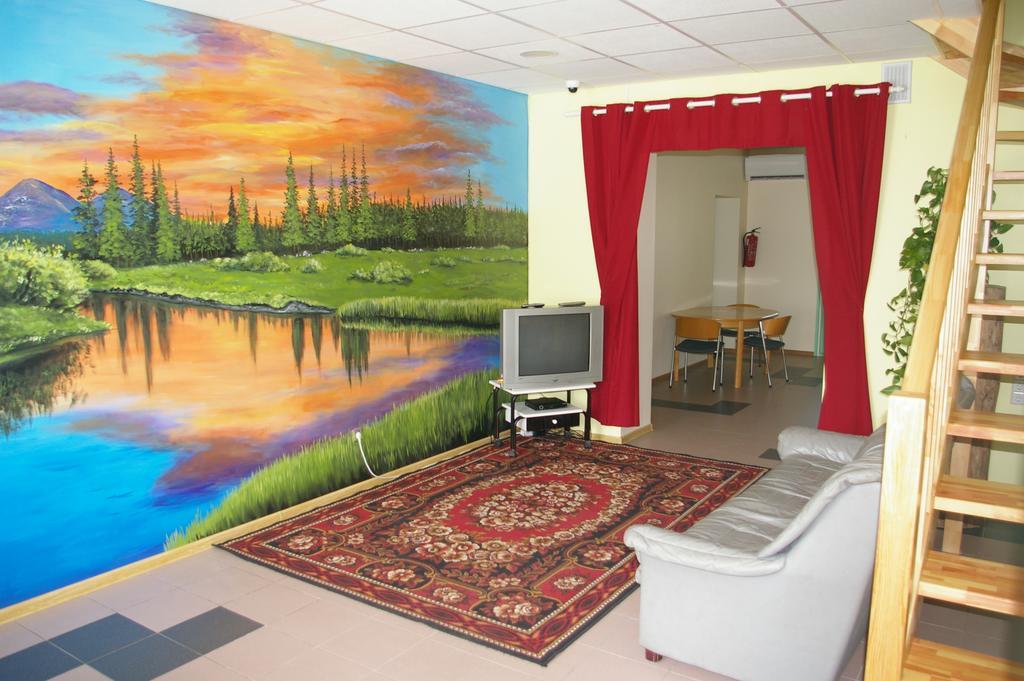 Kagu Hostel Voru Exterior photo